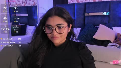     online show from February 2025 03:07:01 PM