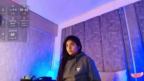     online show from December 2025 10:55:01 AM