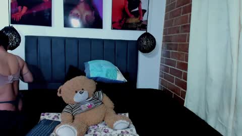 Snapshot of gisele_cedield chatting on May 2026 08:47:01 PM Kylie online show from May 2026 08:47:01 PM
