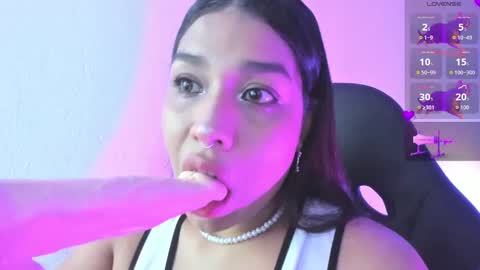 Snapshot of giselle_upp chatting on September 2025 01:28:02 AM Giselle online show from September 2025 01:28:02 AM