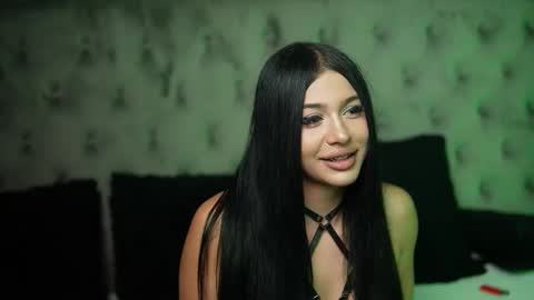 Snapshot of giuliasya chatting on October 2025 07:11:01 PM Giulia online show from October 2025 07:11:01 PM