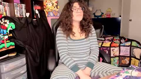 Snapshot of glaceon9 chatting on February 2026 12:38:01 AM glaceon9 online show from February 2026 12:38:01 AM