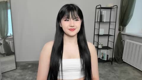 Snapshot of glad2be_yours chatting on November 2025 07:52:02 AM Shine online show from November 2025 07:52:02 AM