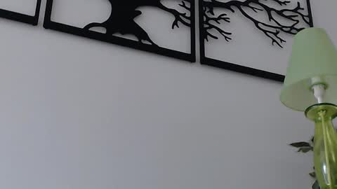 Pauline online show from February 2025 01:11:02 PM