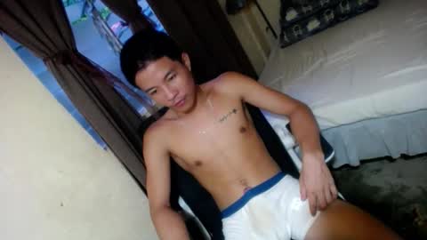 glenndou_daxs online show from November 2025 09:19:02 AM