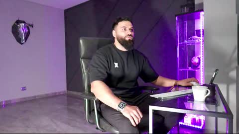 Matthew .. for short call me Matt online show from March 2025 06:54:01 PM