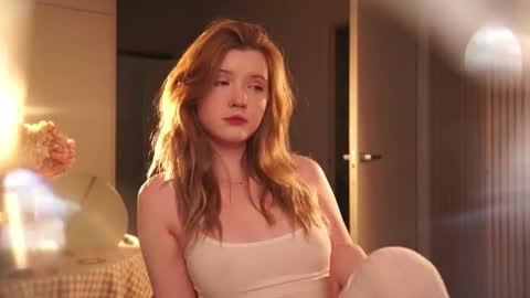 Snapshot of glimmerwave chatting on February 2026 08:05:01 PM Gracia online show from February 2026 08:05:01 PM