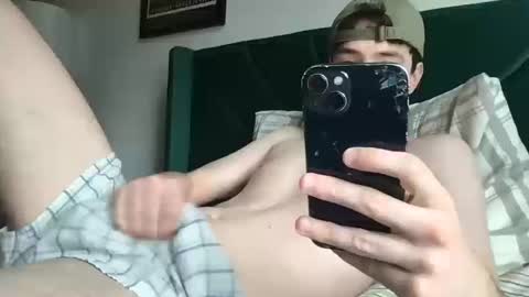 Snapshot of gliss55 chatting on October 2025 07:45:02 PM Gliss online show from October 2025 07:45:02 PM