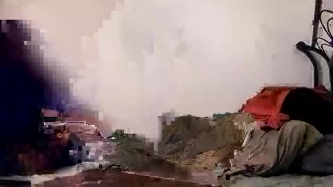 Snapshot of glitchingglob chatting on December 2024 11:34:01 PM glitchingglob online show from December 2024 11:34:01 PM