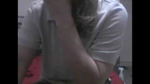 Snapshot of glitchingglob chatting on February 2025 12:25:02 AM glitchingglob online show from February 2025 12:25:02 AM