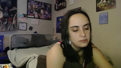 Snapshot of glitterspace chatting on December 2025 06:21:01 AM anna online show from December 2025 06:21:01 AM