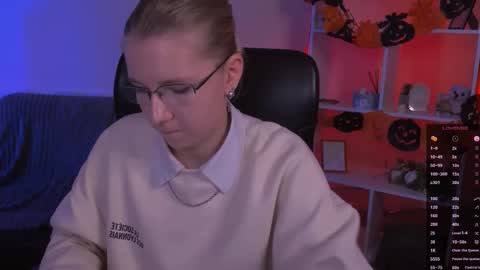 your dream  online show from November 2025 07:49:02 PM