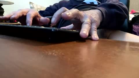 Snapshot of gngnxxx chatting on February 2026 08:25:02 PM gngnxxx online show from February 2026 08:25:02 PM