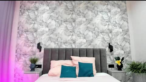 Lina online show from January 2026 08:28:02 AM