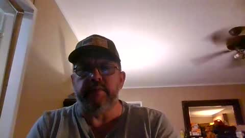 Snapshot of gobey33 chatting on October 2025 03:05:02 AM IDKIDCIDGAF online show from October 2025 03:05:02 AM