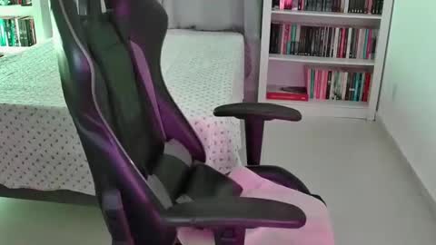 Fauna online show from November 2025 09:26:02 PM