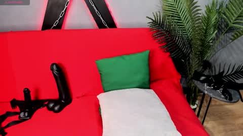 Snapshot of goddessemily_ chatting on September 2025 05:19:02 AM goddessemily_ online show from September 2025 05:19:02 AM