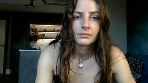 goddessmiamuse online show from October 2025 01:41:02 PM