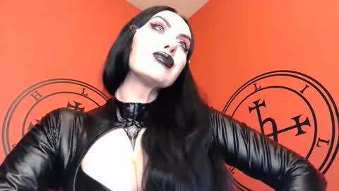 Snapshot of goddessmidnight chatting on May 2026 04:39:01 PM GODDESS MIDNIGHT online show from May 2026 04:39:01 PM