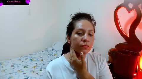  Naih Reyes online show from December 2024 05:15:02 AM