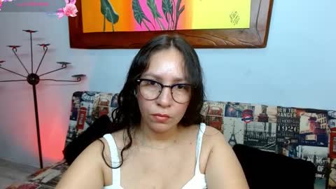 Naih Reyes online show from September 2025 09:20:02 PM