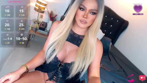 Miss Anna online show from October 2025 09:59:02 PM