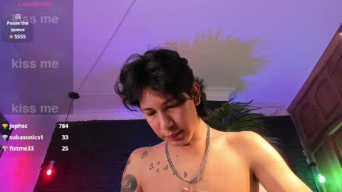 HUAN online show from February 2025 09:34:02 PM