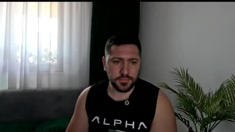 gold_alpha_boy online show from June 2026 12:06:01 PM