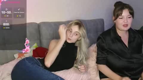 Jess  online show from October 2025 08:00:02 PM