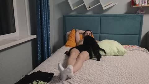 Golden boyyy21 online show from October 2025 05:13:02 PM