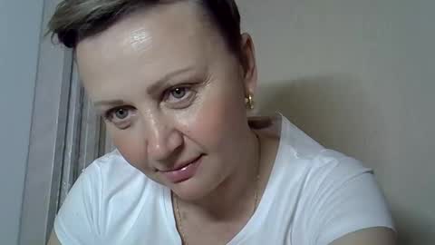 Snapshot of golden_kessie chatting on May 2026 08:06:01 PM golden_kessie online show from May 2026 08:06:01 PM
