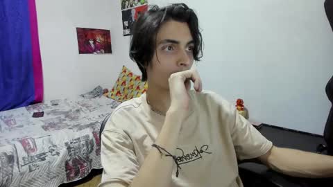 Jmmmm online show from October 2025 04:53:02 AM