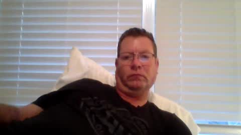 goldenbear3111 online show from September 2025 10:33:02 PM