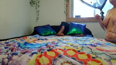 Snapshot of goldendelicious577600 chatting on May 2026 07:10:01 PM XxPretentious PeachxX online show from May 2026 07:10:01 PM