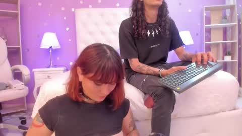 goldentemptation_ online show from February 2026 07:42:02 PM