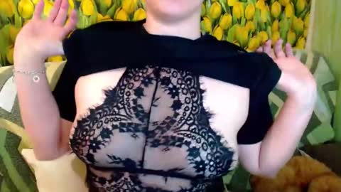 goldmoonn online show from January 2025 05:44:01 PM