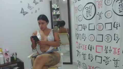 Valentina online show from January 2025 06:02:01 AM