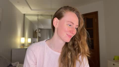 Polly online show from January 2026 03:50:01 PM