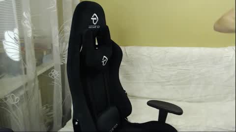 Elizabeth Effie online show from February 2026 05:53:02 PM