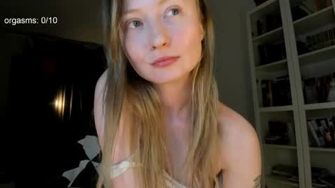 Snapshot of goodg_oddamn chatting on June 2026 08:12:02 PM SOPHIE online show from June 2026 08:12:02 PM
