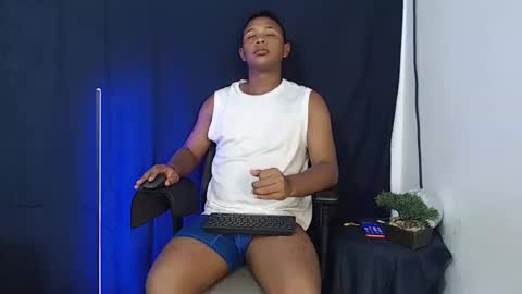 Snapshot of goos_cum chatting on January 2025 04:23:01 AM Goos online show from January 2025 04:23:01 AM
