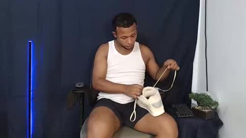 Snapshot of goos_cum chatting on January 2025 08:24:01 AM Goos online show from January 2025 08:24:01 AM
