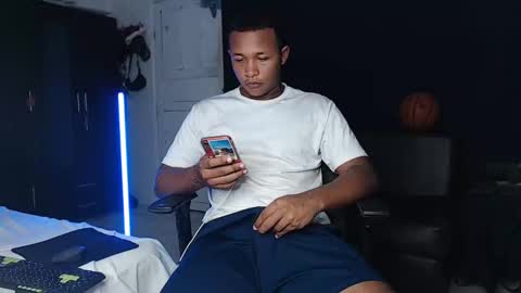 Snapshot of goos_cum chatting on January 2025 06:02:02 AM Goos online show from January 2025 06:02:02 AM