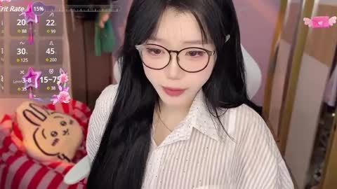 Snapshot of gorgeous_girl33 chatting on December 2024 08:07:02 PM gorgeous girl33 online show from December 2024 08:07:02 PM