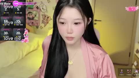 Snapshot of gorgeous_girl33 chatting on October 2025 06:00:01 AM gorgeous girl33 online show from October 2025 06:00:01 AM