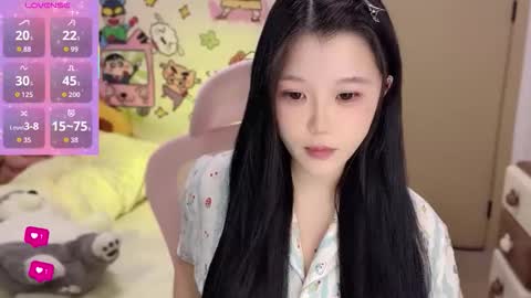 Snapshot of gorgeous_girl33 chatting on November 2025 08:33:02 PM gorgeous girl33 online show from November 2025 08:33:02 PM