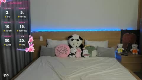 gorgeousline online show from September 2025 01:11:01 AM