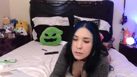 gothbaby305 online show from November 2025 05:52:02 AM