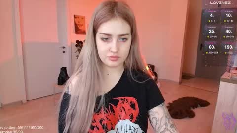 traumfrau Kira angel face devil eyes I SELL A LOT VIDEO IN GALLERY online show from February 2026 11:31:02 AM