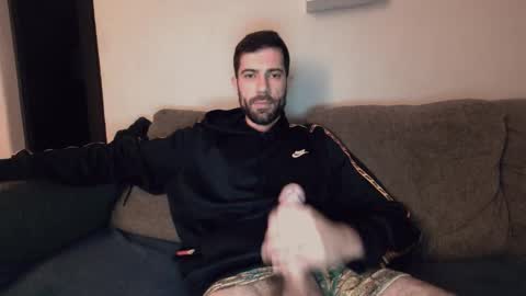 gottalovelatinas online show from November 2025 06:35:01 PM